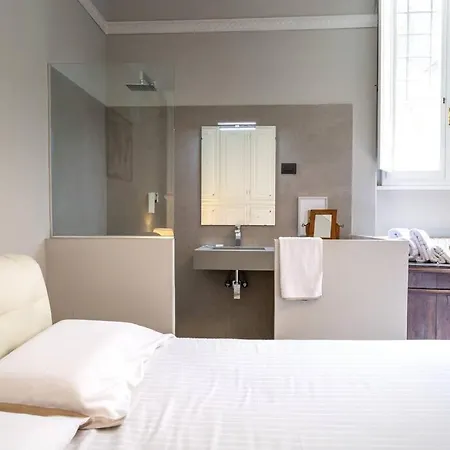 Luxury - City Center Apartment Florence