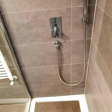 Luxury - City Center Apartment
