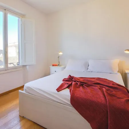 Florence- Giacomini 4 Bedroom