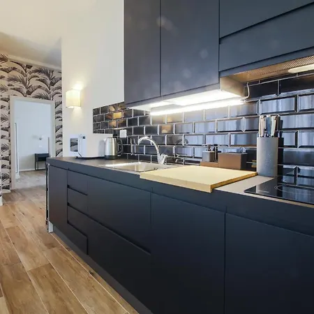 Apartment Florence- Novella Bloom *