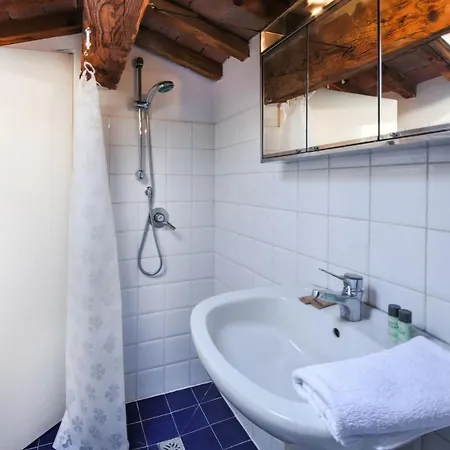 Florence- Giacomini 4 Bedroom Apartment Florence