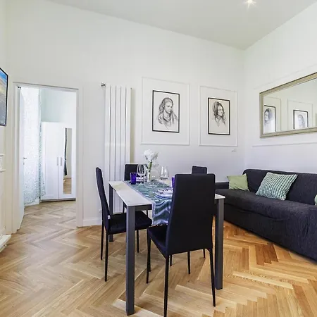 Heart Santa Maria Novella Apartment *