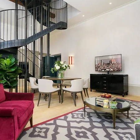 Marchesa Olympia - La Dimora Degli Affreschi Apartment Florence