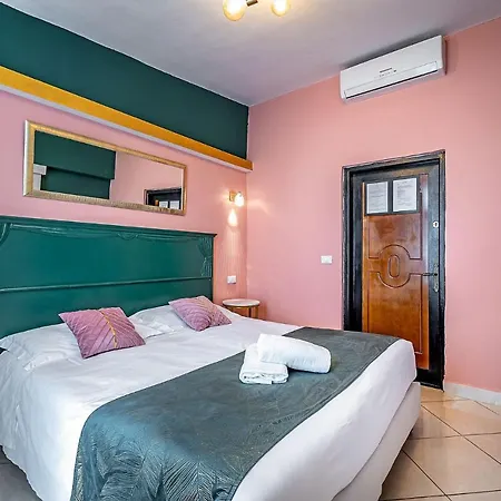 Hotel ḥọṭẹḷ ṿẹṇẹṭọ !! Centro Storico Di ƒirenze !!! Con Access Ztl Firenze
