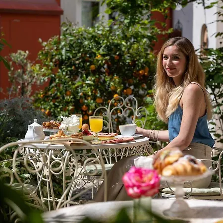 Secret Garden לינה וארוחת בוקר פירנצה
