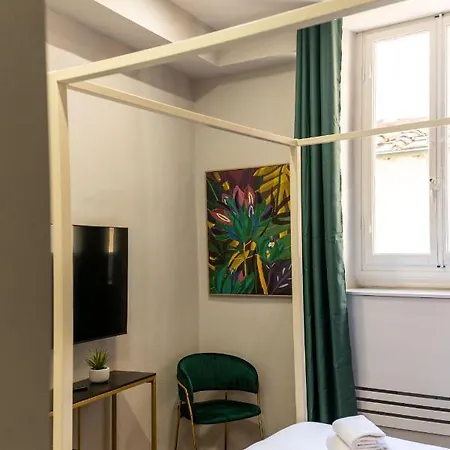 Romantic Duomo Guest house