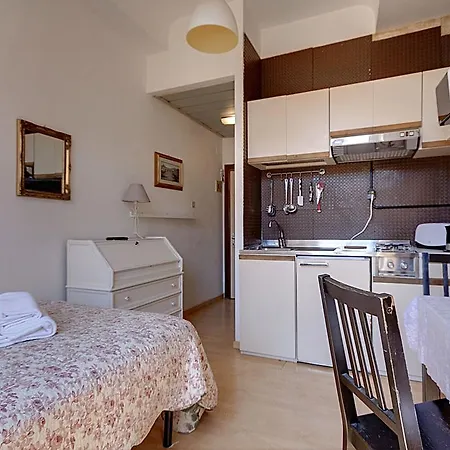Residenza Castellani Apartment