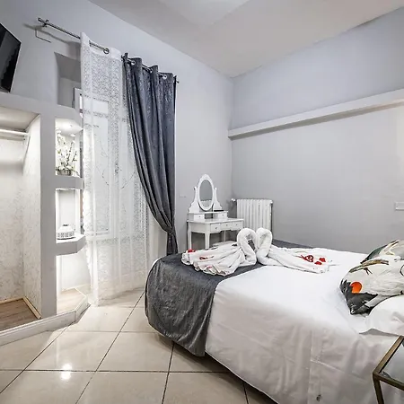 ḥọṭẹḷ ṿẹṇẹṭọ !! Centro Storico Di ƒirenze !!! Con Access Ztl Hotel