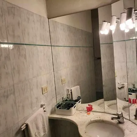Alloro Vicino Santa Maria Novella Apartment