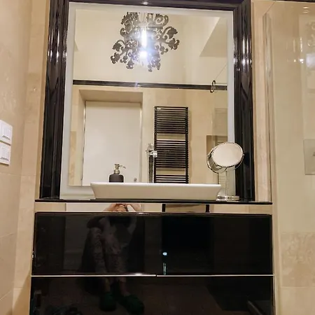 Apartment The Duomo Exclusive -43 Passi Dal Duomo- Florence