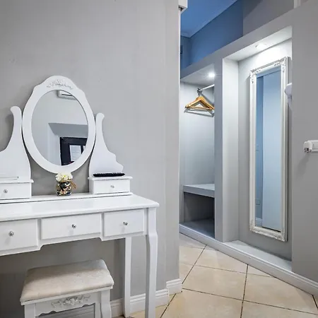 Hotel ḥọṭẹḷ ṿẹṇẹṭọ !! Centro Storico Di ƒirenze !!! Con Access Ztl 3*