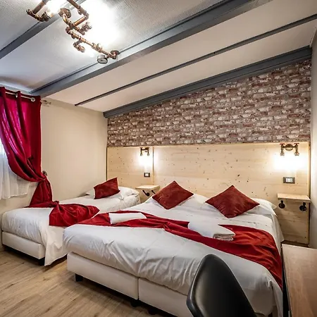 Hotel ḥọṭẹḷ ṿẹṇẹṭọ !! Centro Storico Di ƒirenze !!! Con Access Ztl Firenze