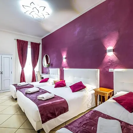 Hotel ḥọṭẹḷ ṿẹṇẹṭọ !! Centro Storico Di ƒirenze !!! Con Access Ztl 3*