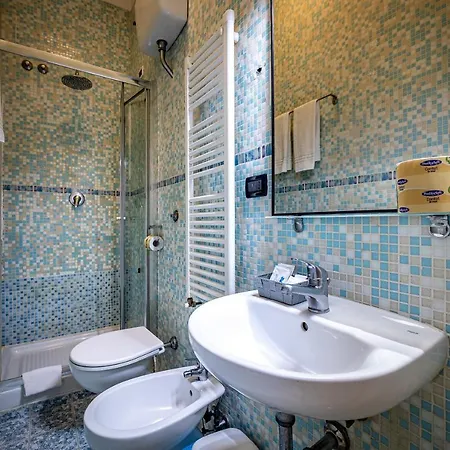 ḥọṭẹḷ ṿẹṇẹṭọ !! Centro Storico Di ƒirenze !!! Con Access Ztl 3* Firenze