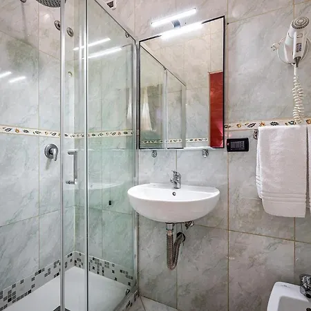Hotel ḥọṭẹḷ ṿẹṇẹṭọ !! Centro Storico Di ƒirenze !!! Con Access Ztl 3*