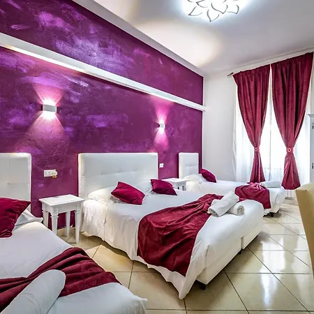 ḥọṭẹḷ ṿẹṇẹṭọ !! Centro Storico Di ƒirenze !!! Con Access Ztl Hotel
