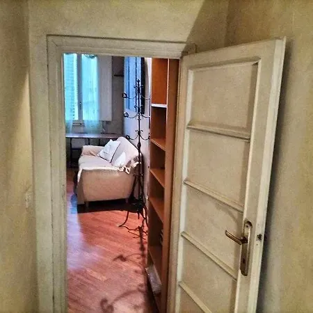 Alloro Vicino Santa Maria Novella Apartment