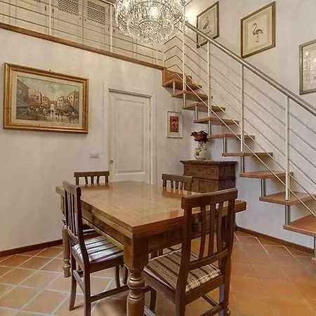 Santa Croce Elegant With Garage Apartamento Florença