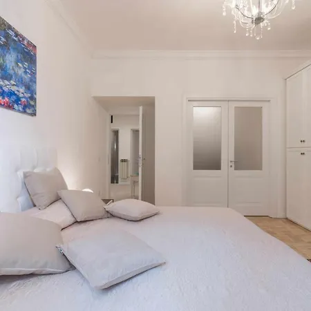 Apartment Bargello Cozy With Two Bedrooms *