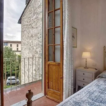 Apartment Santa Croce Elegant With Garage Florence