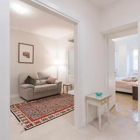 Bargello Cozy With Two Bedrooms Apartment Florence