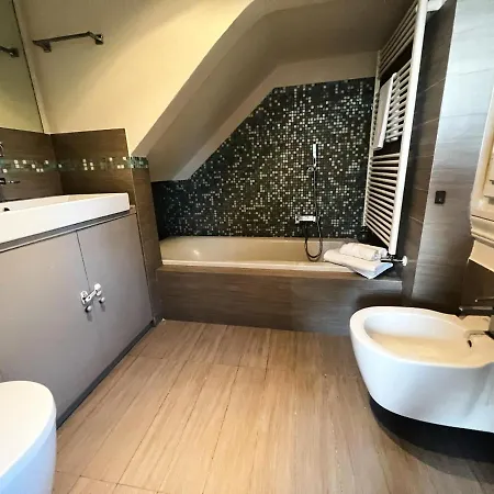 Chic In - Dolcevita Apartment *