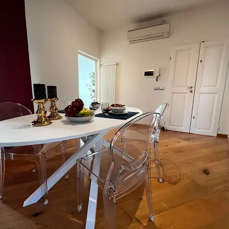 Apartment Chic In - Dolcevita Florence