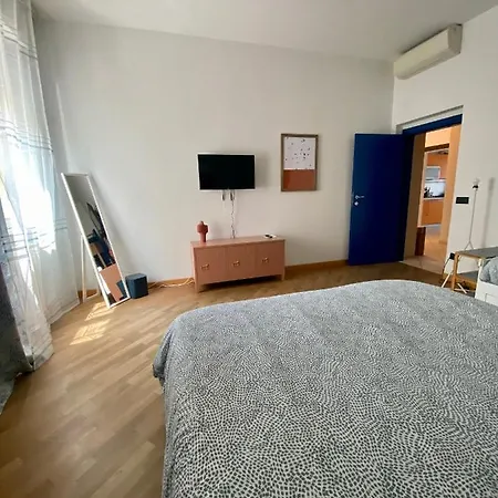 Apartment L'ortensia By Monteverdi *