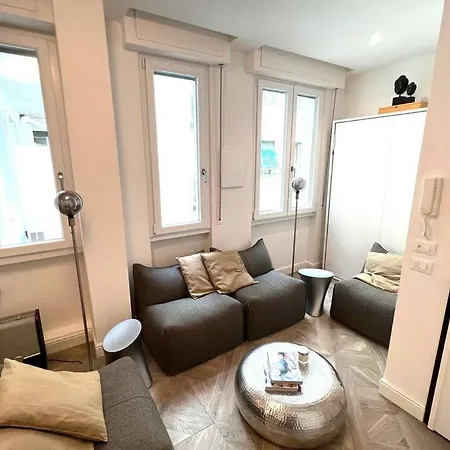 Center San Lorenzo Market 1bdrm Apt Florence