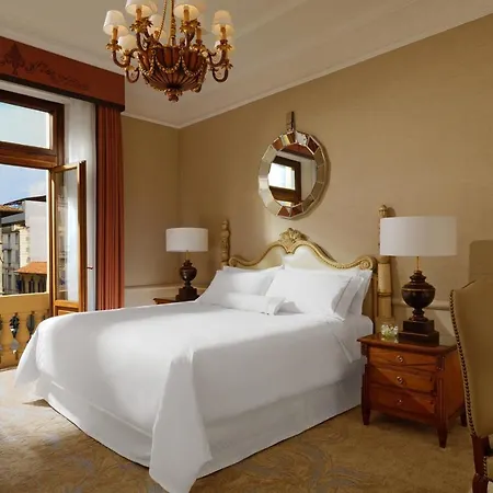 The Westin Excelsior, Hotel