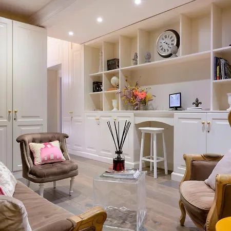 Oda ve Kahvaltı Mabelle Residenza Sassetti Floransa