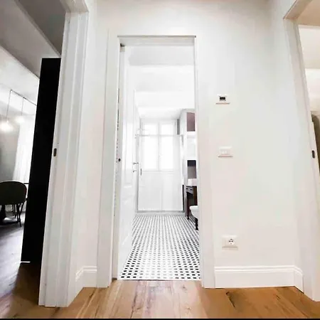 Apartment New Stylish 3-room On Lungarno *