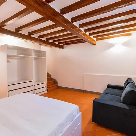 Big New Mattonaia Apartment *