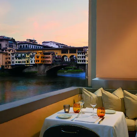 Hotel Lungarno - Lungarno Collection Florenz