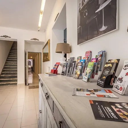 Hotel ḥọṭẹḷ ṿẹṇẹṭọ !! Centro Storico Di ƒirenze !!! Con Access Ztl Firenze