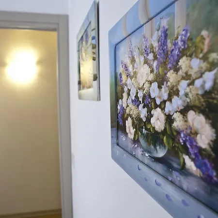 Roommo Beccaria Florence