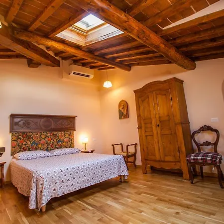 Apartment Montebello Florence