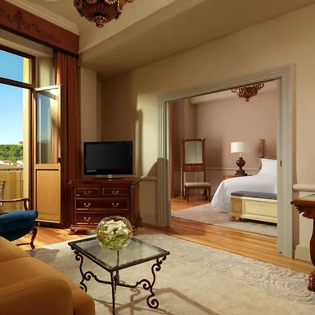 The Westin Excelsior, Hotel