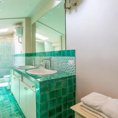 Guest house Santaelisabettafirenze 2 *