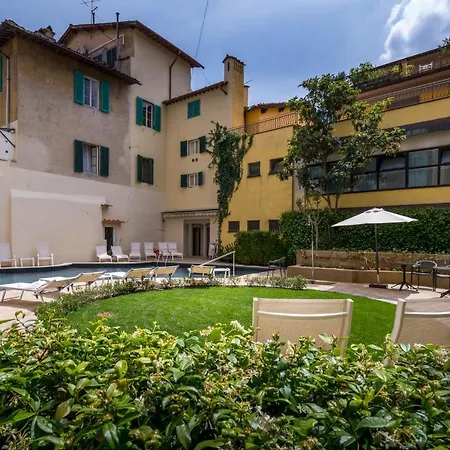 Hotel Croce Di Malta 4*