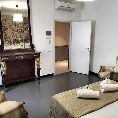 Elegante In Via Cavour Apartment *