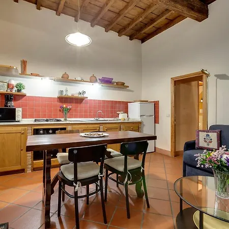 Apartment Dafne By Mamo Florence