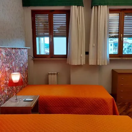 Lungarno 32 With Private Parking Florenz