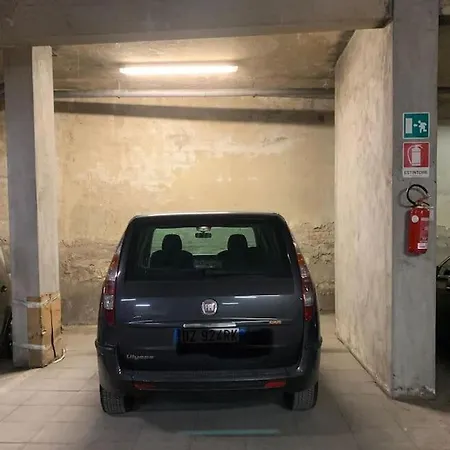 Lungarno 32 With Private Parking Apartment Florenz