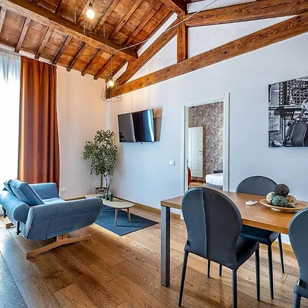Martelli 6 Suite&apartments 3*