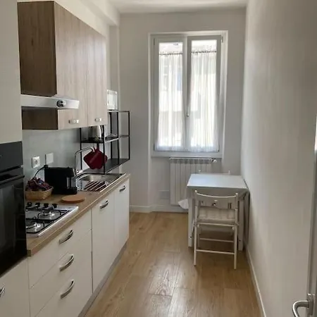 Lia's Home_ New Flat 2 Bedrooms W/balcony Florence