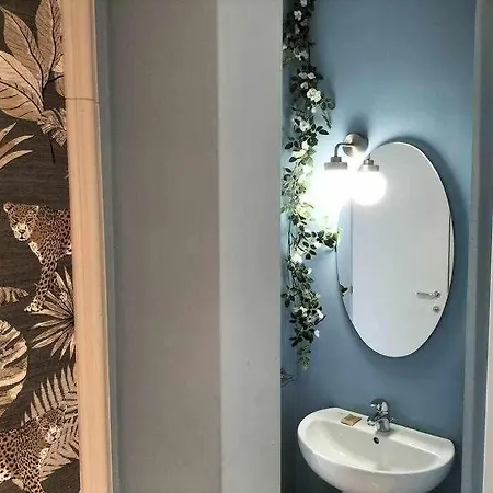 Apartment Elegante In Via Cavour