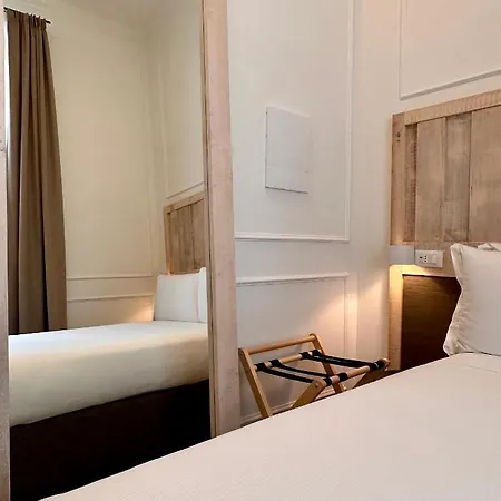 Eco Urban Bed & Breakfast 3*