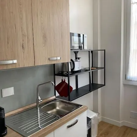 Lia's Home_ New Flat 2 Bedrooms W/balcony Apartment *