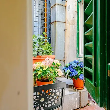 Happy Ghibellina Apartment